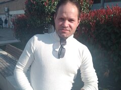 Doamna pentru o relatie serioasa